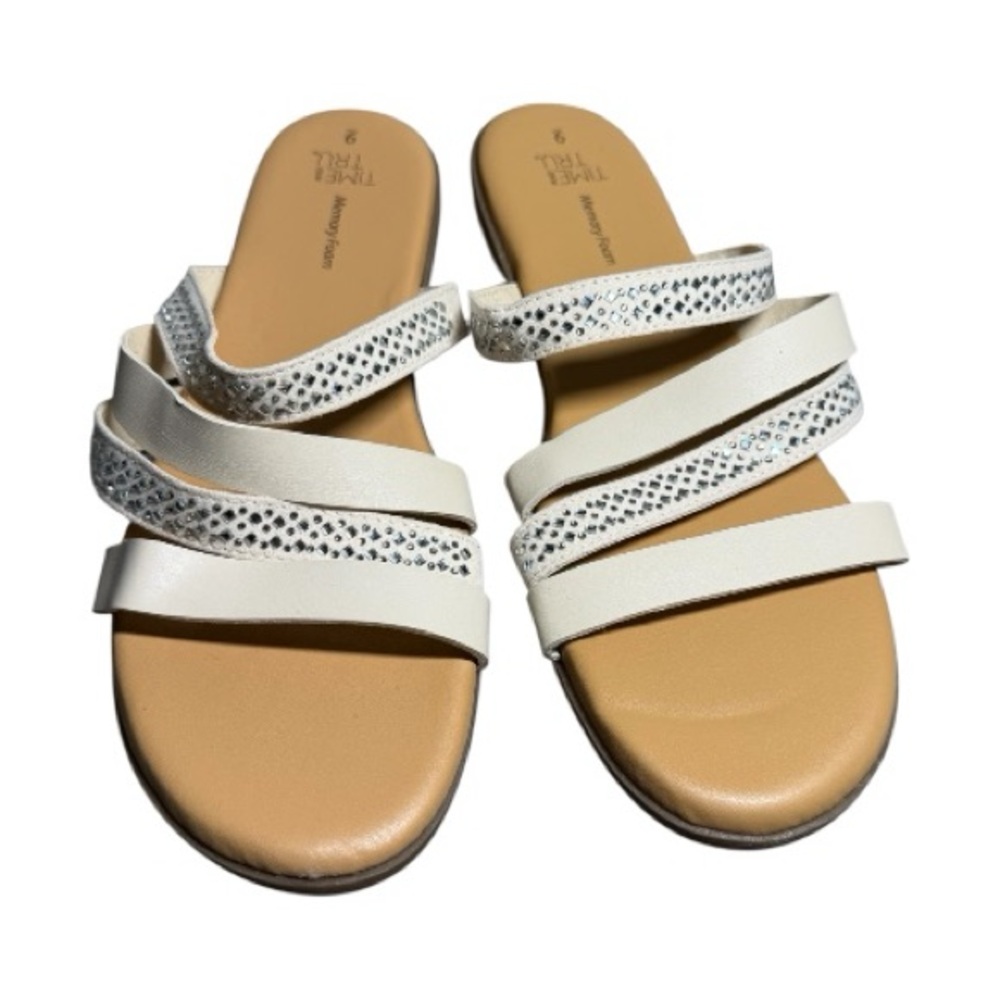 Time & Tru Cream Strappy Bling Memory Foam Flat Sandals